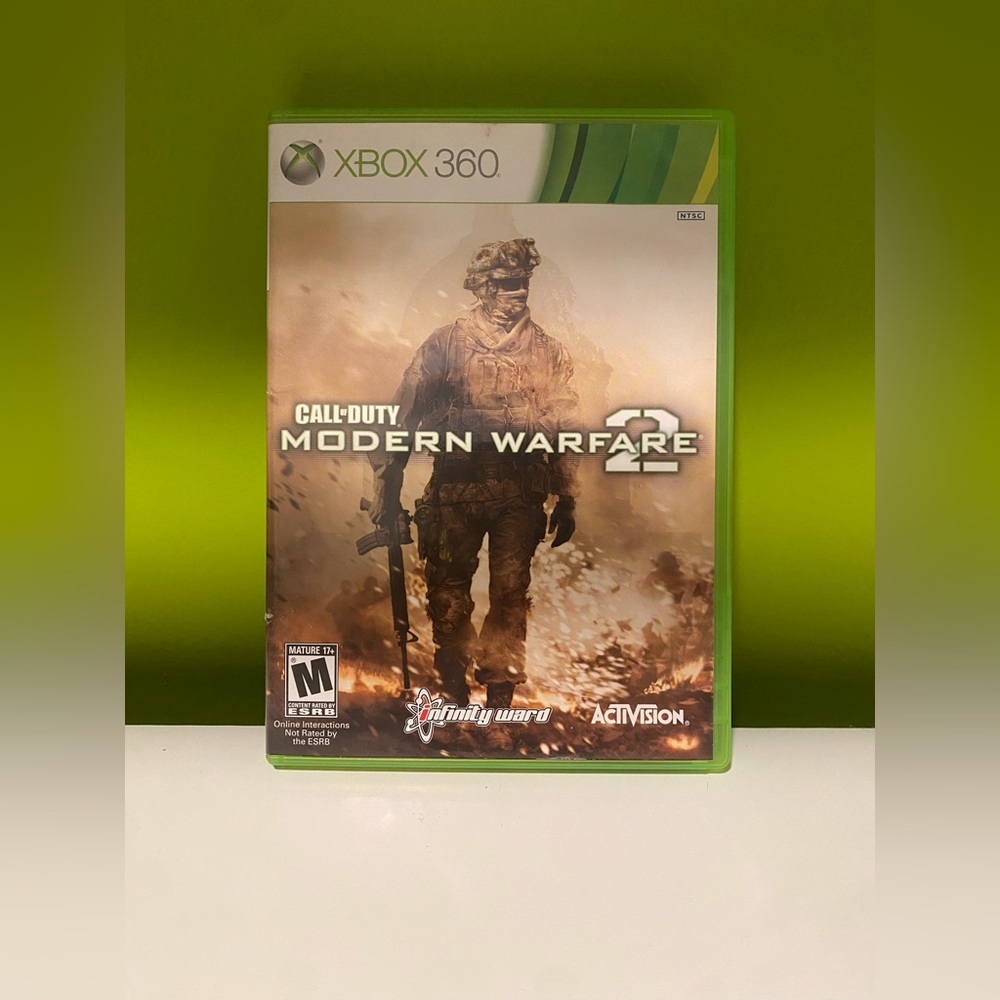 Activision Call of Duty: Modern Warfare 2 - Green Xbox 360 Game
